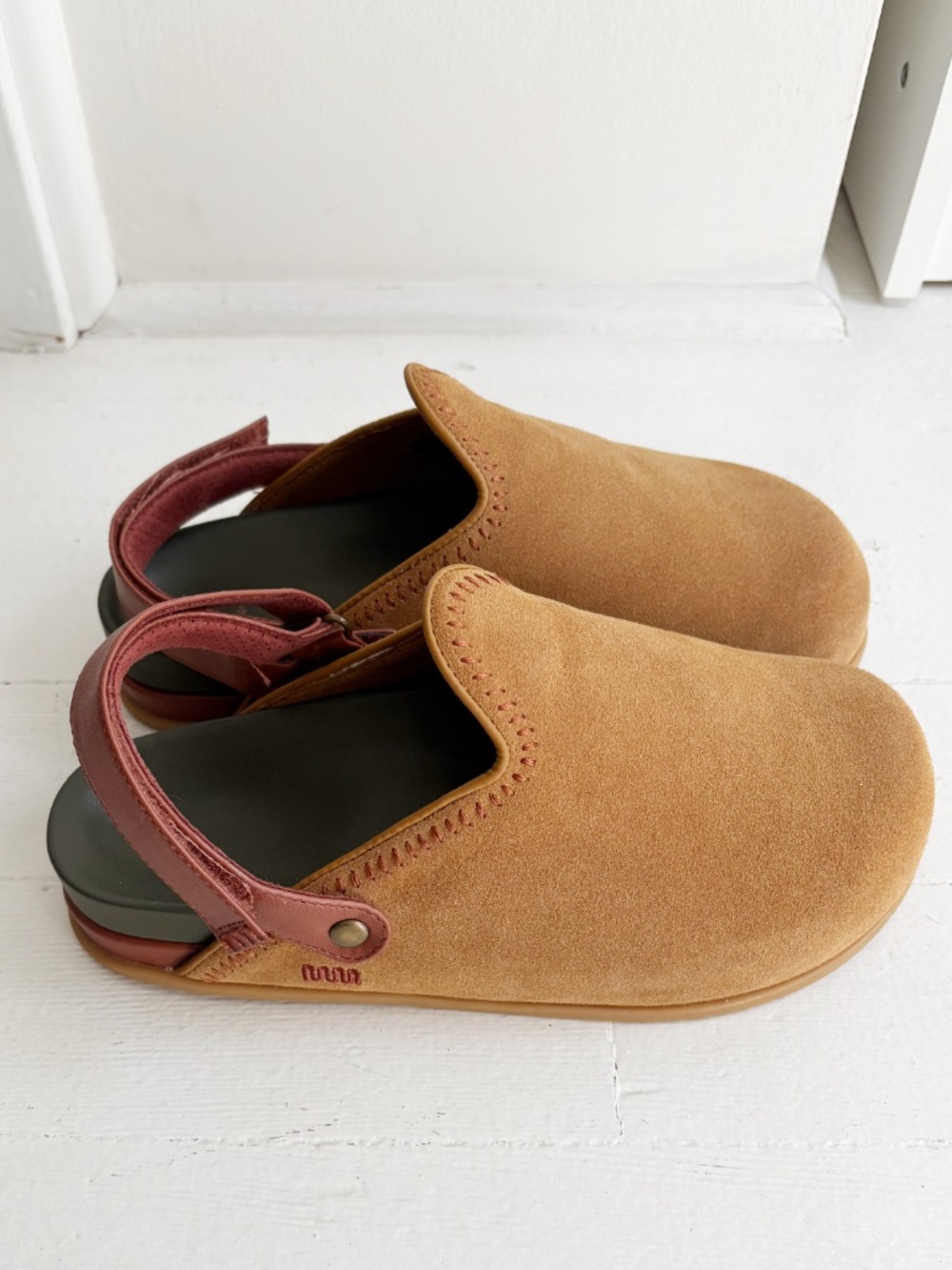 Commbi The Desert Slingback Burro